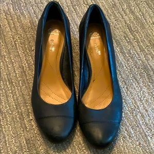 Clarks Collection Soft Cushion Black Wedge Pumps